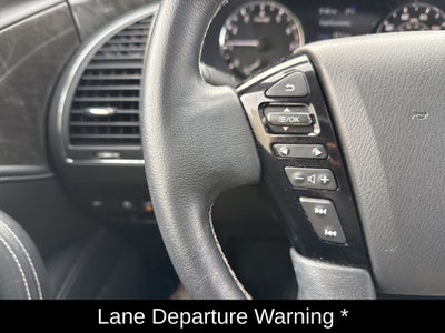 2023 INFINITI QX80 LUXE