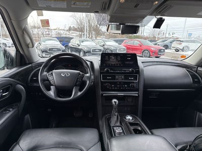 2023 INFINITI QX80 LUXE