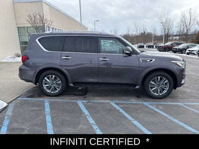 2023 INFINITI QX80 LUXE