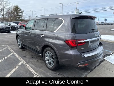 2023 INFINITI QX80 LUXE