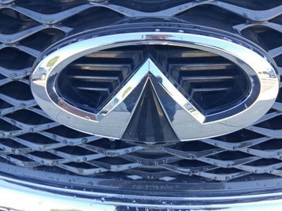 2017 INFINITI QX80 Base