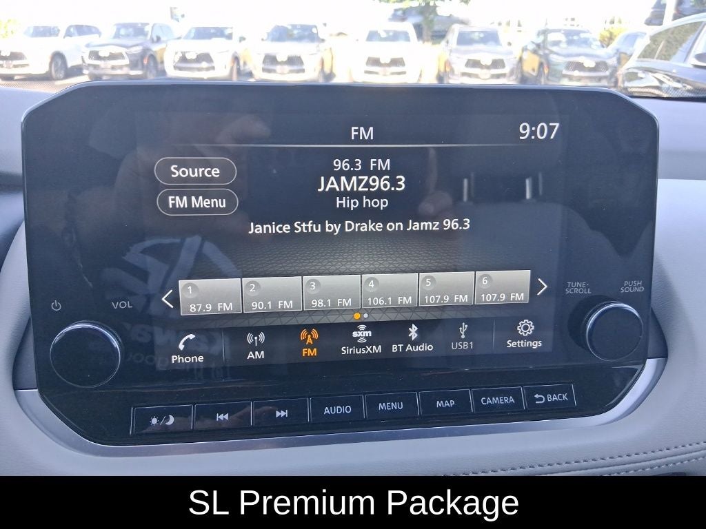2023 Nissan Rogue SL