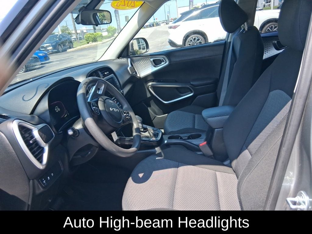 2025 Kia Soul LX