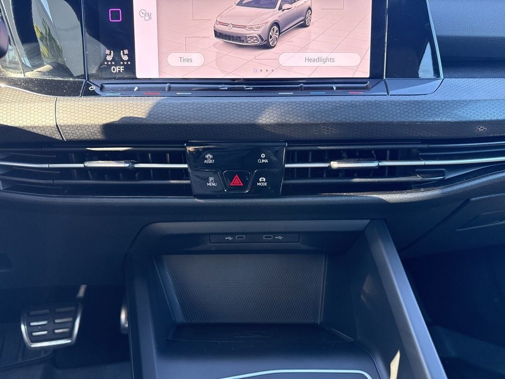 2022 Volkswagen Golf GTI Autobahn