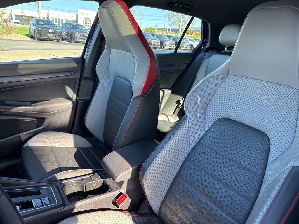 2022 Volkswagen Golf GTI Autobahn