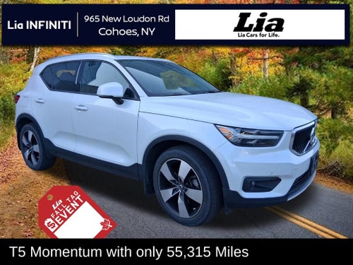 2021 Volvo XC40 Momentum