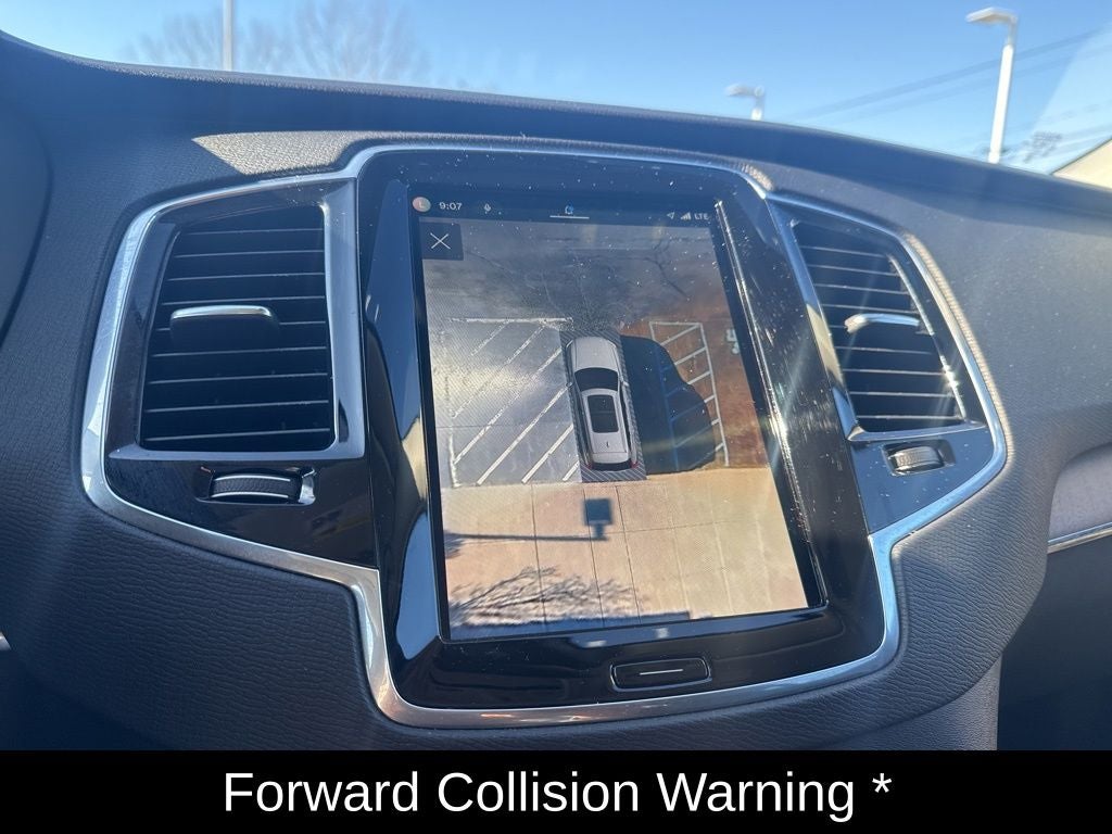 2025 Volvo XC90 B5 Plus