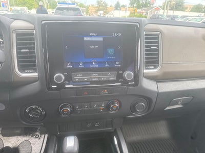 2022 Nissan Frontier SV