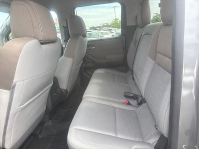2022 Nissan Frontier SV