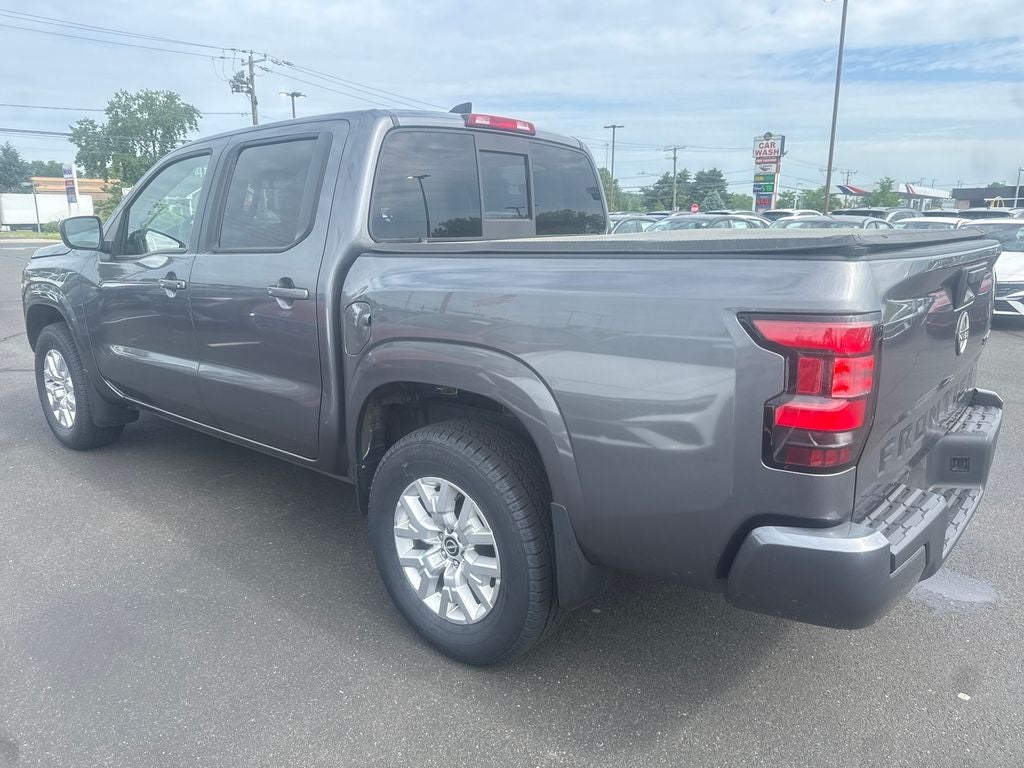 2022 Nissan Frontier SV