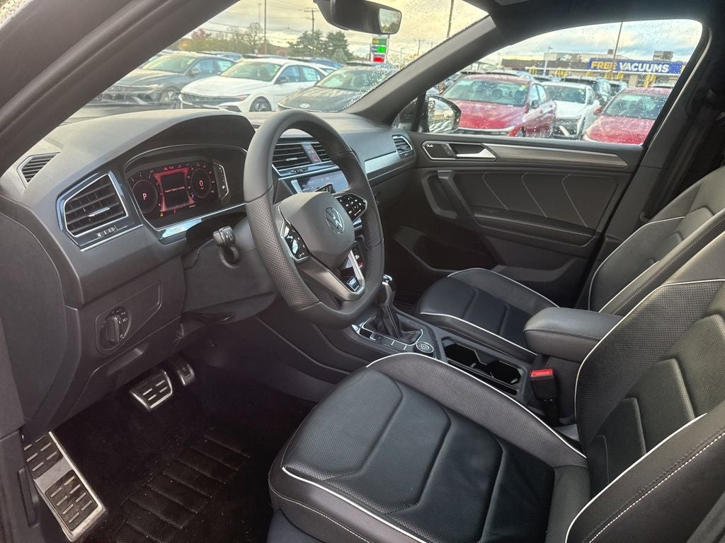 2022 Volkswagen Tiguan 2.0T SEL R-Line