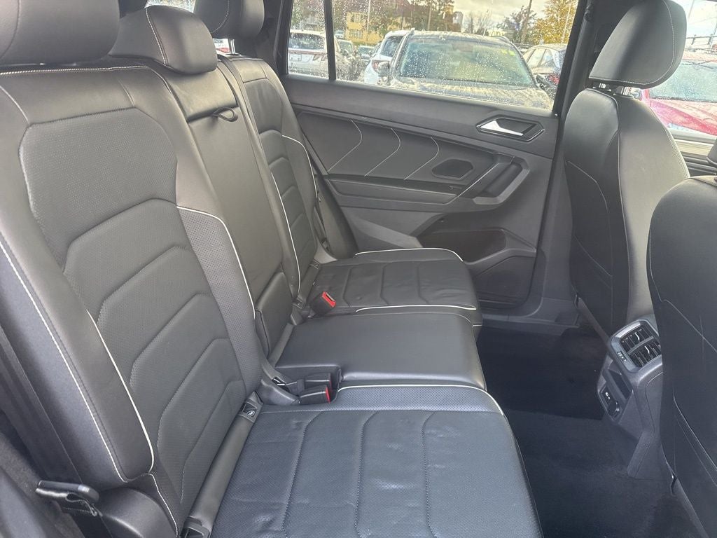 2022 Volkswagen Tiguan 2.0T SEL R-Line