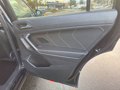 2022 Volkswagen Tiguan 2.0T SEL R-Line