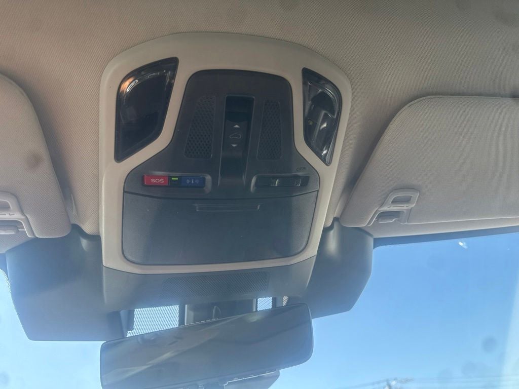 2023 Subaru Outback Touring