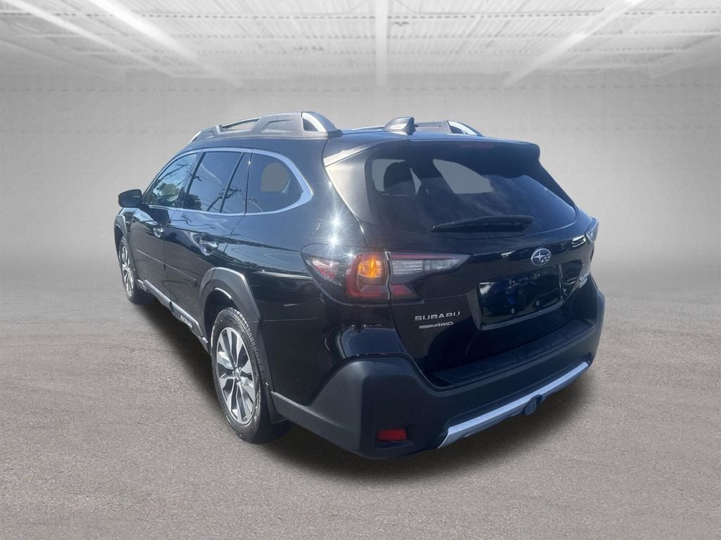 2023 Subaru Outback Touring
