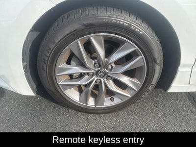 2019 Toyota Avalon XLE