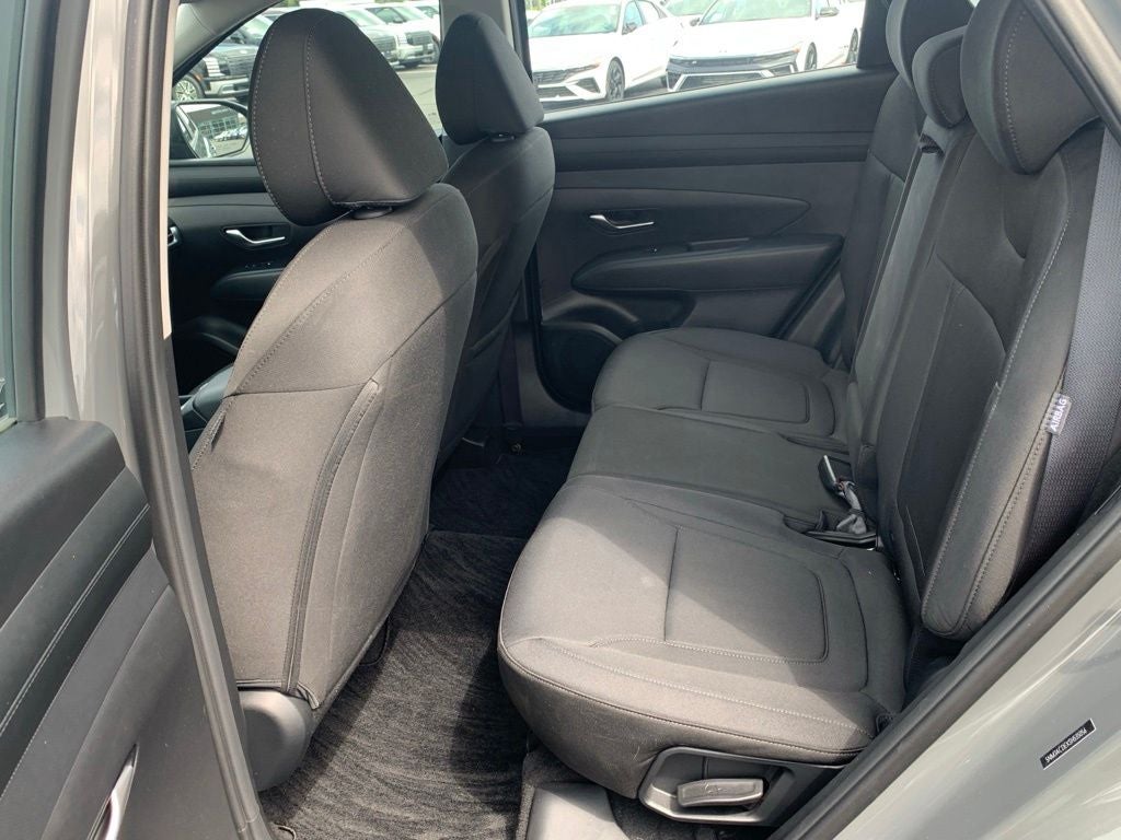 2025 Hyundai Tucson SE