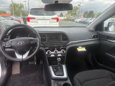 2019 Hyundai Elantra SE