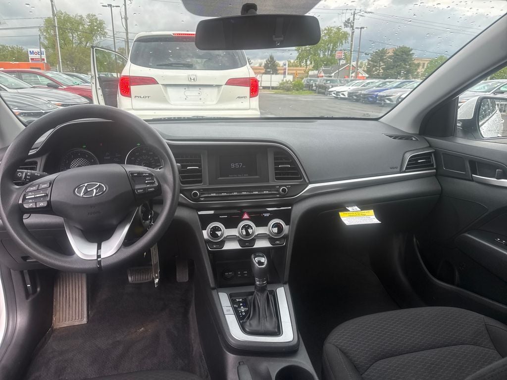 2019 Hyundai Elantra SE
