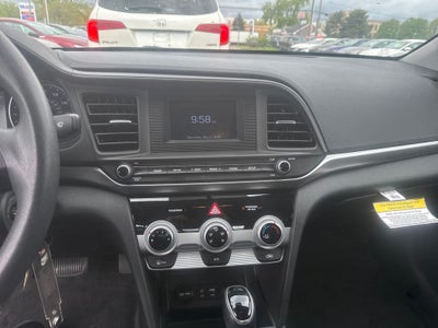 2019 Hyundai Elantra SE