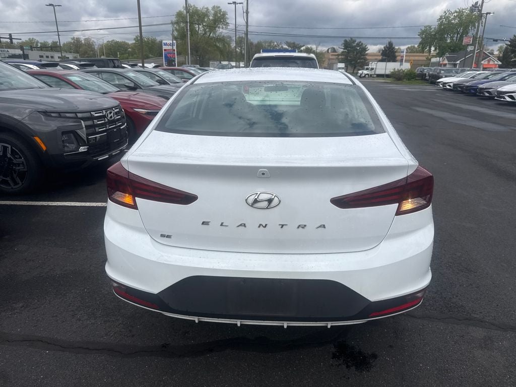 2019 Hyundai Elantra SE