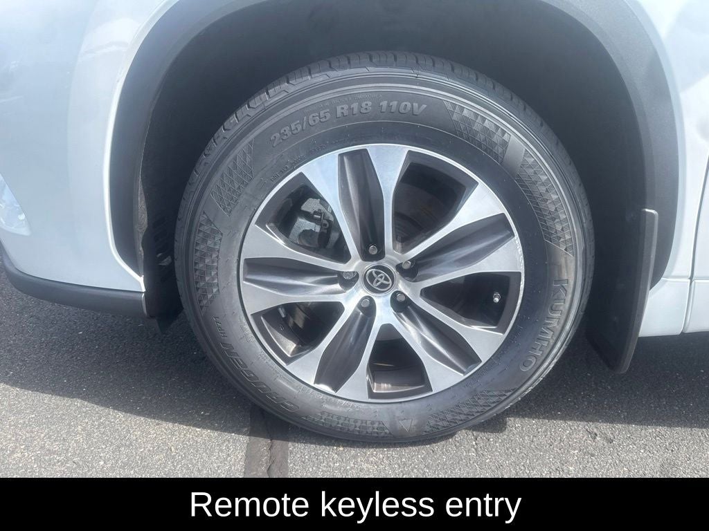 2023 Toyota Highlander XLE
