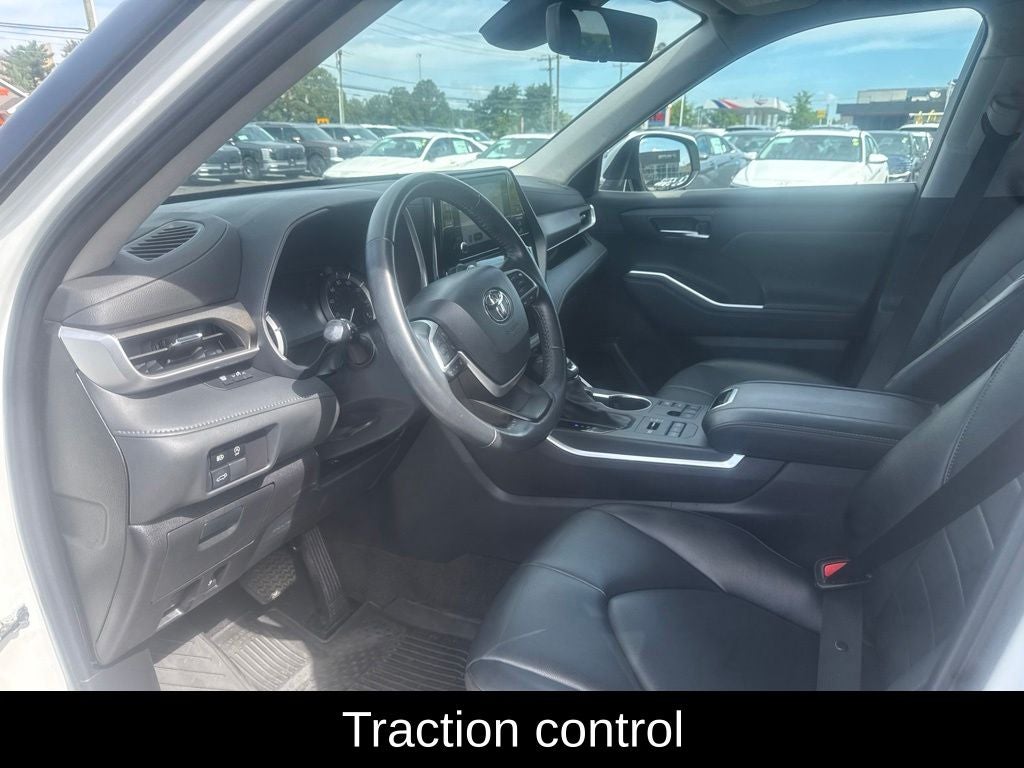 2023 Toyota Highlander XLE