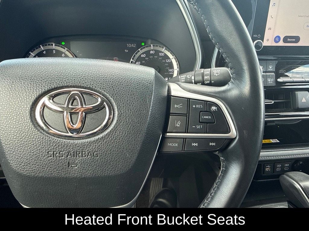 2023 Toyota Highlander XLE