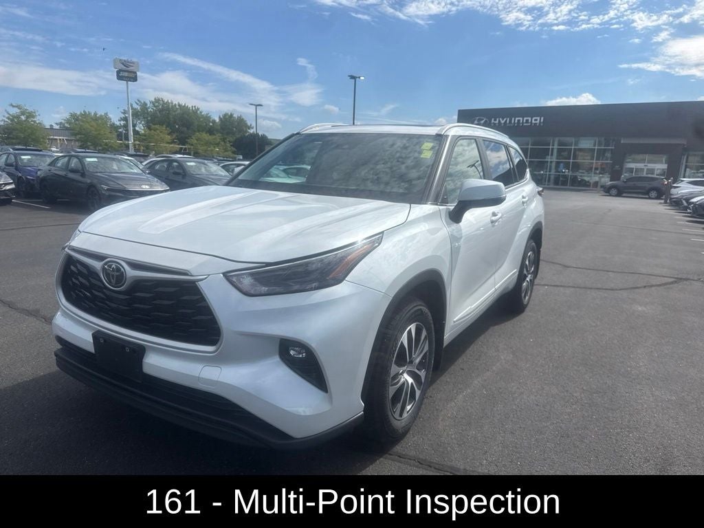 2023 Toyota Highlander XLE
