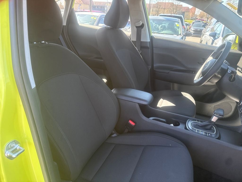 2024 Hyundai Kona SE