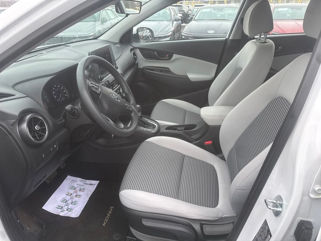 2023 Hyundai Kona SE