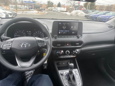 2023 Hyundai Kona SE