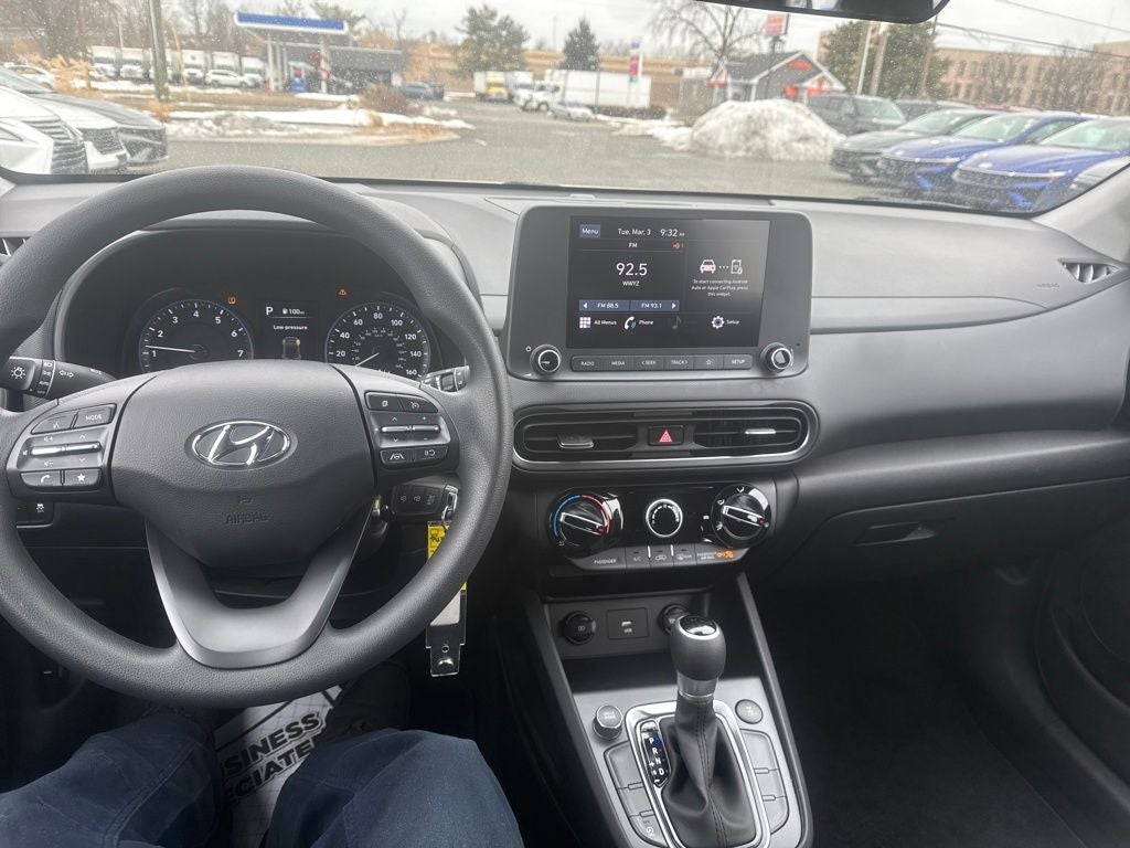 2023 Hyundai Kona SE