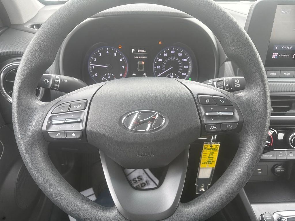 2023 Hyundai Kona SE