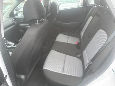 2023 Hyundai Kona SE