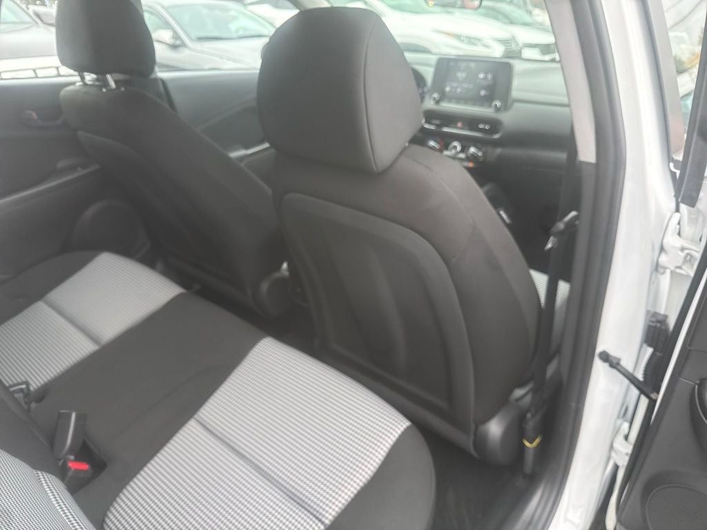 2023 Hyundai Kona SE