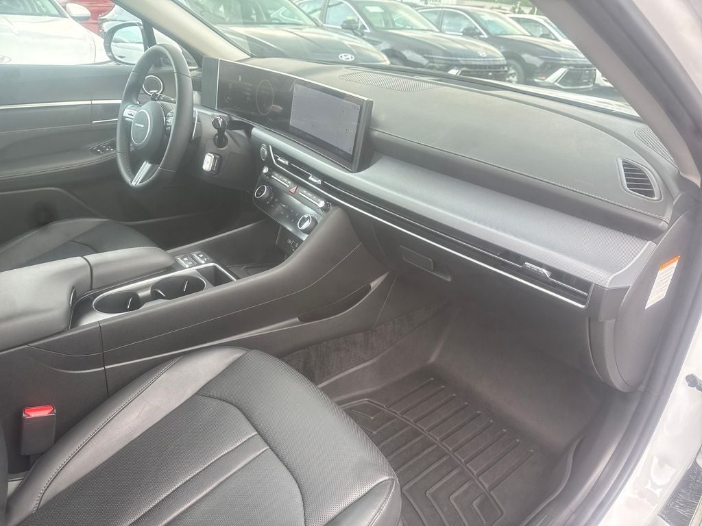 2025 Hyundai Sonata Hybrid Limited