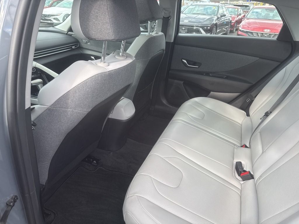 2022 Hyundai Elantra Hybrid Limited