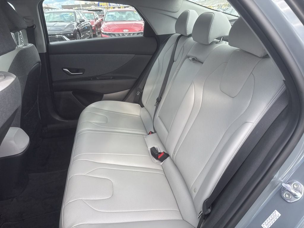 2022 Hyundai Elantra Hybrid Limited