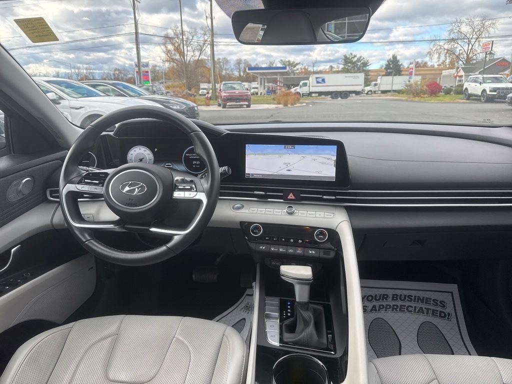 2022 Hyundai Elantra Hybrid Limited