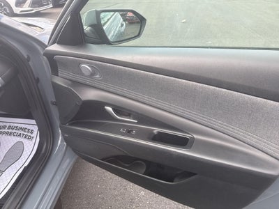 2022 Hyundai Elantra Hybrid Limited