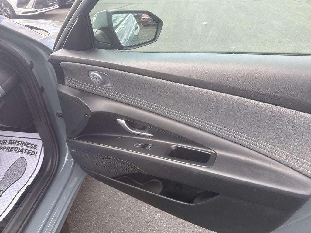 2022 Hyundai Elantra Hybrid Limited