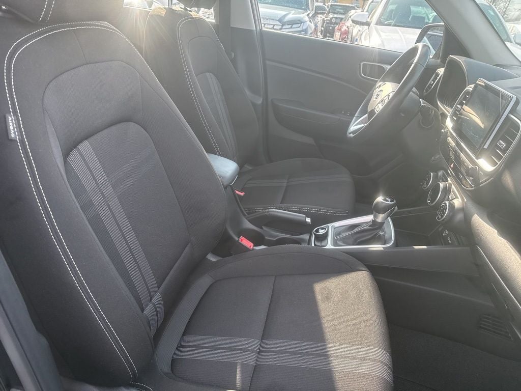 2025 Hyundai Venue SEL