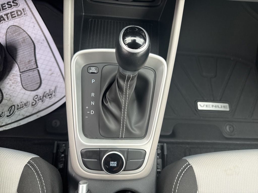 2024 Hyundai Venue SEL