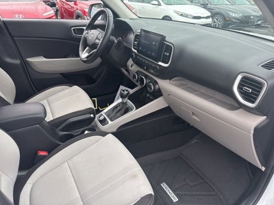 2024 Hyundai Venue SEL