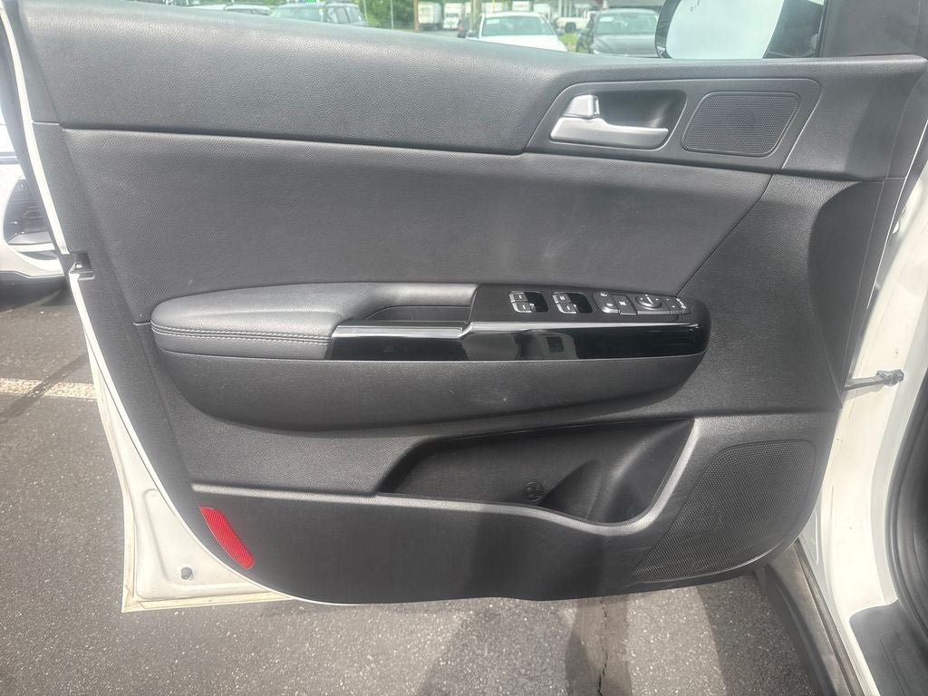 2022 Kia Sportage EX