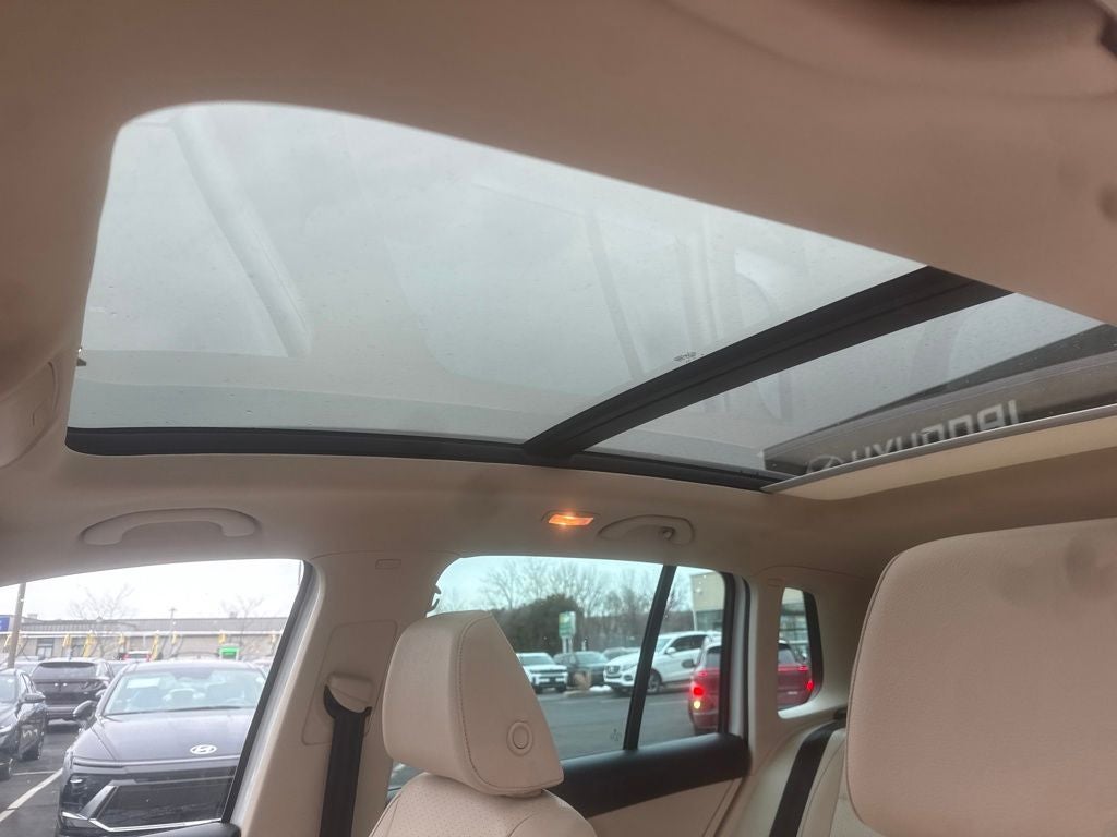 2016 Volkswagen Tiguan SE 4Motion