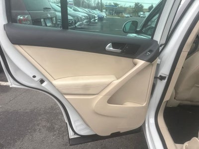 2016 Volkswagen Tiguan SE 4Motion