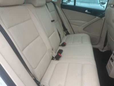 2016 Volkswagen Tiguan SE 4Motion