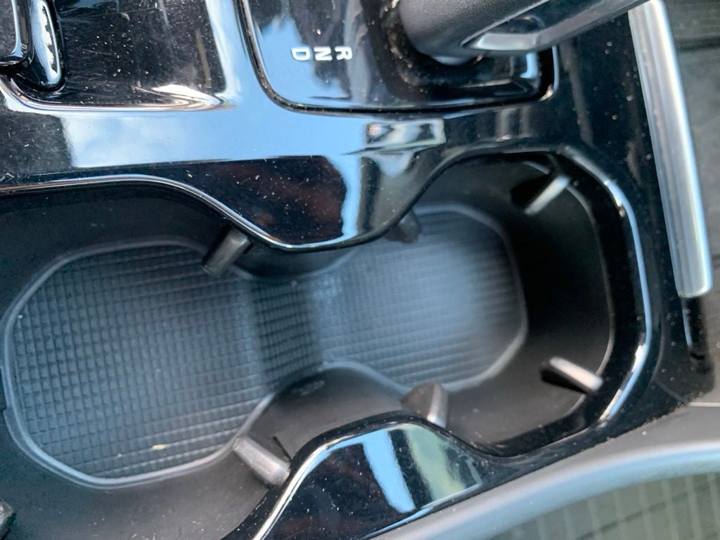 2020 Volvo XC40 R-Design